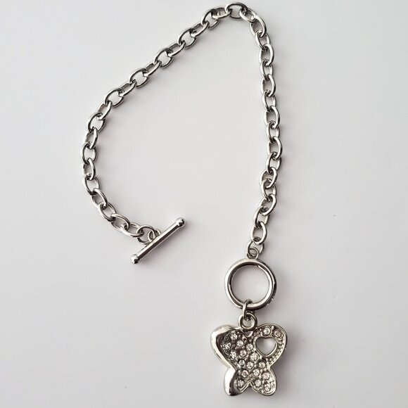 Silver Chain Bracelet Butterfly Charm w/ Crystal Stones & Heart Cut Out T Clasp - Picture 4 of 4